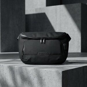 Alpaka Bravo Sling Max 10L (NWT)